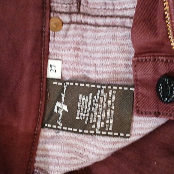 7 For All Mankind Burgundy Metallic Snakeskin Stretch Skinny Jeans size 27 - Picture 8 of 8